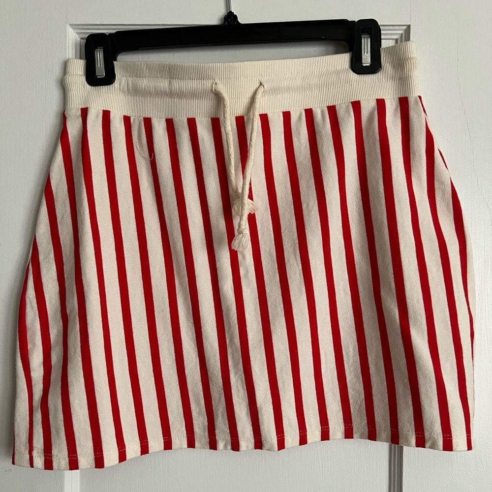 Zara red and white skirt, size medium